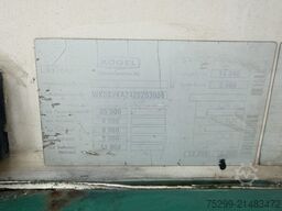  SVKA24P10(33) Carrier 1850 / Swiss-Vehicle