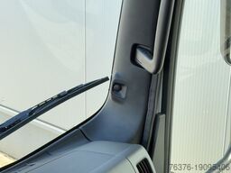 ISUZU NMR-M29 9Gang-Autom. Fahrgestell NEUES MODELL