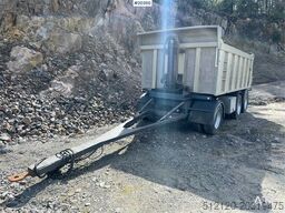 Maur car body 3 axle tow trailer