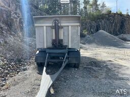 Maur car body 3 axle tow trailer