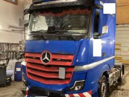 MERCEDES-BENZ Actros 1851 4x2 Unfallschaden/damaged