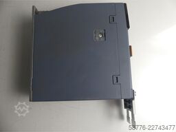 Siemens Sinamics S210 6SL3210-5HB10-4UF0 Umrichter SN:ZVM4XVM009140 0,4kW 240V~-ungebr.-