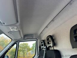 IVECO Daily 35S14 Hi-Matic Kastenwagen *Klima*Tempomat