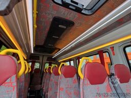 MERCEDES-BENZ 515 Sprinter 22 Schlafsessel Lagerfahrzeug Stock