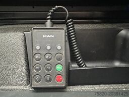 MAN TGX 4X2 LL-U OPRIJWAGEN / MACHINE TRANSPORTER /...