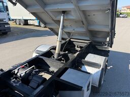 Nissan CABSTAR TL 32