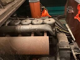 Conver Amphibischer Saugbagger, Fahrzeug C580H