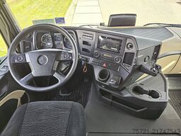 MERCEDES-BENZ ACTROS 1843