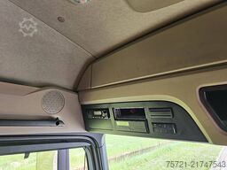 MERCEDES-BENZ ACTROS 1843