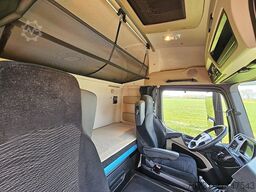 MERCEDES-BENZ ACTROS 1843