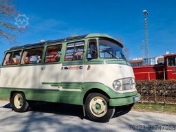 MERCEDES-BENZ Vorgänger Sprinter O 319 Samba mit Faltdach AC