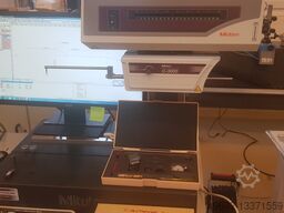 Mitutoyo Contracer CV3100 H8