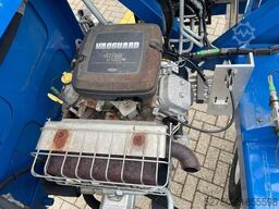 Amak 25