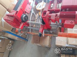 Giga hoist