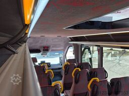 MERCEDES-BENZ 30 Sitzer Schul- Transferbus 519 Vorlauffahrzeug