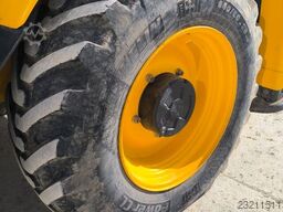 JCB 3CX