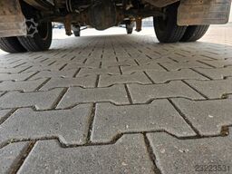 FORD Transit Trend 17 Sitzer