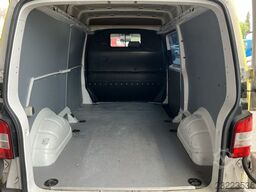 VW Transporter T5 Kasten-Hochdach lang