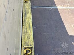 Krone Baustoff Wechselbrücke 7,45m Türen