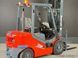 Heli CPCD35-H3 - Diesel 3,5t 6m Triplex KUBOTA Garantie