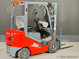 Heli CPCD20-H3-Diesel 2t 4,7m Triplex KUBOTA - Garantie