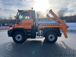 Mercedes-Benz Unimog U 219 mit Jotha Aufbau