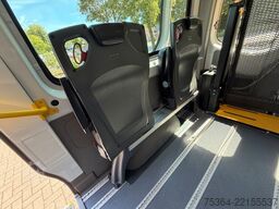 MERCEDES-BENZ Sprinter 314 BlueTEC 9Sitze+Rollstuhllift Klima