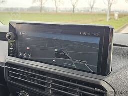 PEUGEOT EXPERT 2.0 L2 Navi Automaat