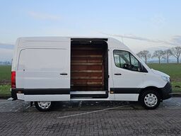 MERCEDES-BENZ SPRINTER 317 L2H2 3.5T-Trekhaak!