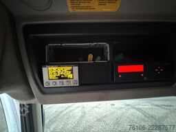 DAF LF 16.260 Tiefkühlkoffer mit Ladebordwand