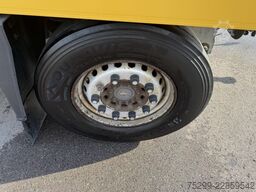 Schmitz Cargobull AKO 18 Koffer / HB / Swiss-Vehicle