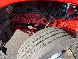 MERCEDES-BENZ Arocs 3240 8x2 - 3 x Lenkachsen