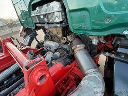 MERCEDES-BENZ Arocs 3240 8x2 - 3 x Lenkachsen