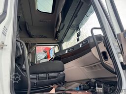 DAF XG  480 FT Mega Unfallschaden/damaged