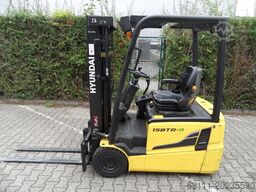 Hyundai 15 BTR-9 - Triplex - wenig Stunden