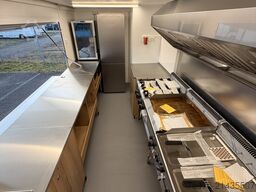 Mercedes-Benz Foodtruck, Imbisswagen, Food Truck mit neuer Küche und Ausstattung