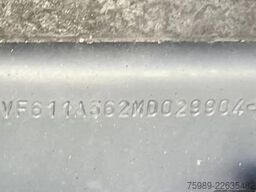 Renault T480 VF611A362MD029904  2X FUEL TANK, PARKING A...