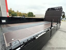 MAN TGX 26.540 6x2-4 LL Containerpritsche/Fassi 545