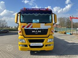 MAN TGX 26.360 / BaumaschinenTransport / 9 to Rampen