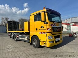 MAN TGX 26.360 / BaumaschinenTransport / 9 to Rampen