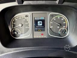 Mercedes-Benz Atego 1218 Kipper + Kran MKG HLK 76/Eu6/157tkm