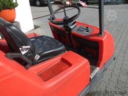 Hako Reinigungsmaschine Kehrmaschine B1100 Naßsaugmaschine nur 244 Std