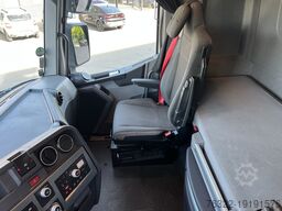 Renault T 480 HIGH SLEEPER / RETARDER / STANDKACHEL / A...