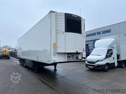 Schmitz Cargobull SCB*S3B / Frigo Trailer / Carrier Vector 1950 /...