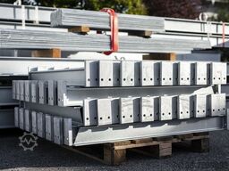 Kragarmregal einseitig mit Dachträger Höhe 4,2 m / Tiefe 1,2 m / Länge 12 m