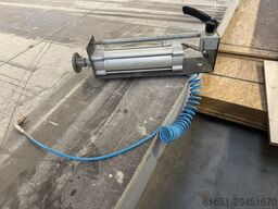 Weinmann Wanbautisch