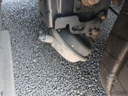 Krone SDP 27 eLB50-CS Lasi XL, Getränke, Daimler