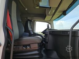 VOLVO FH 500 FH5 6X2 STEERED PTO