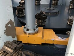 Matsuura MAM72-25V