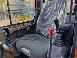 DOOSAN DX80R